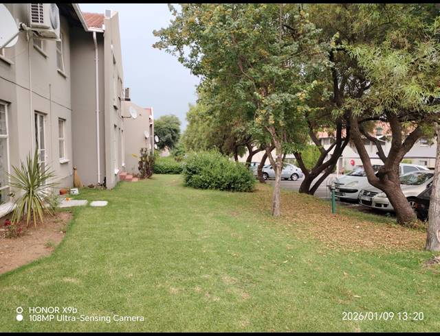 2 BEDROOM APARTMENT FOR SALE IN VORNA VALLEY